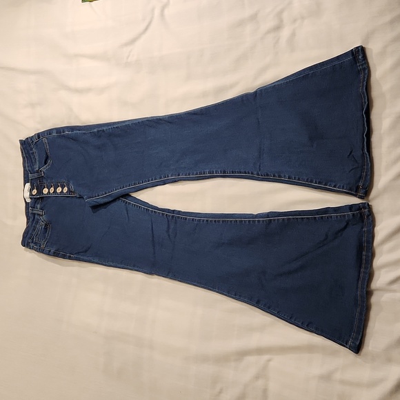 VERVET BY FLYING MONKEY Denim - Vervet Jeans High Rise Flare Women's 27 mild wash blue button fly P169